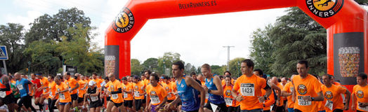 La marea naranja de 5.000 Beer Runners tomó el Hipódromo de Madrid por un día